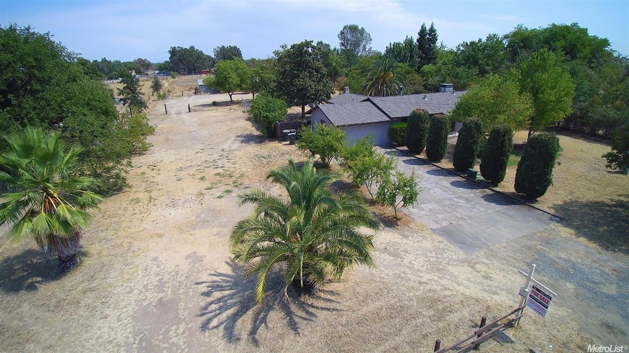 7412 24th St, Rio Linda, CA 95673
