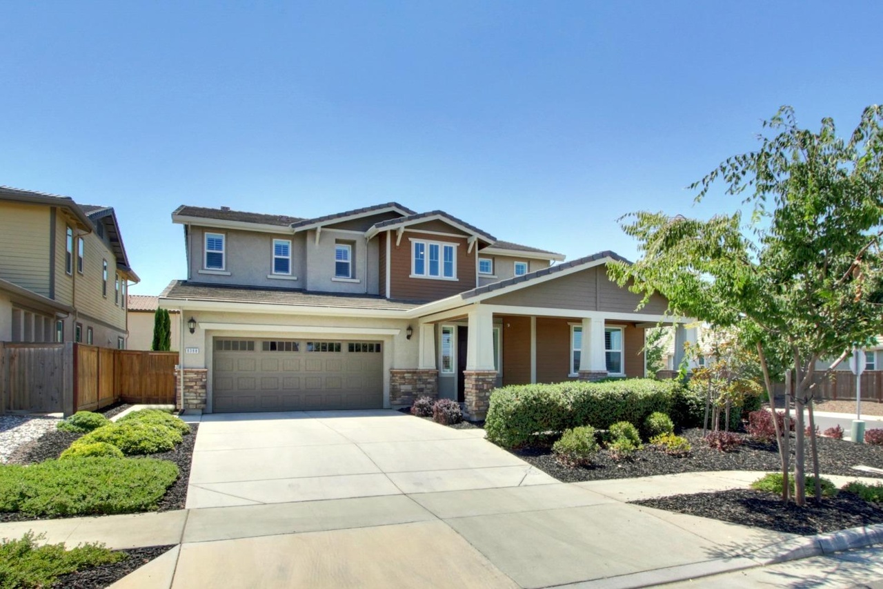 8388 Canary Pine Way, Elk Grove, CA 95757 | MLS# 223069312 | Redfin