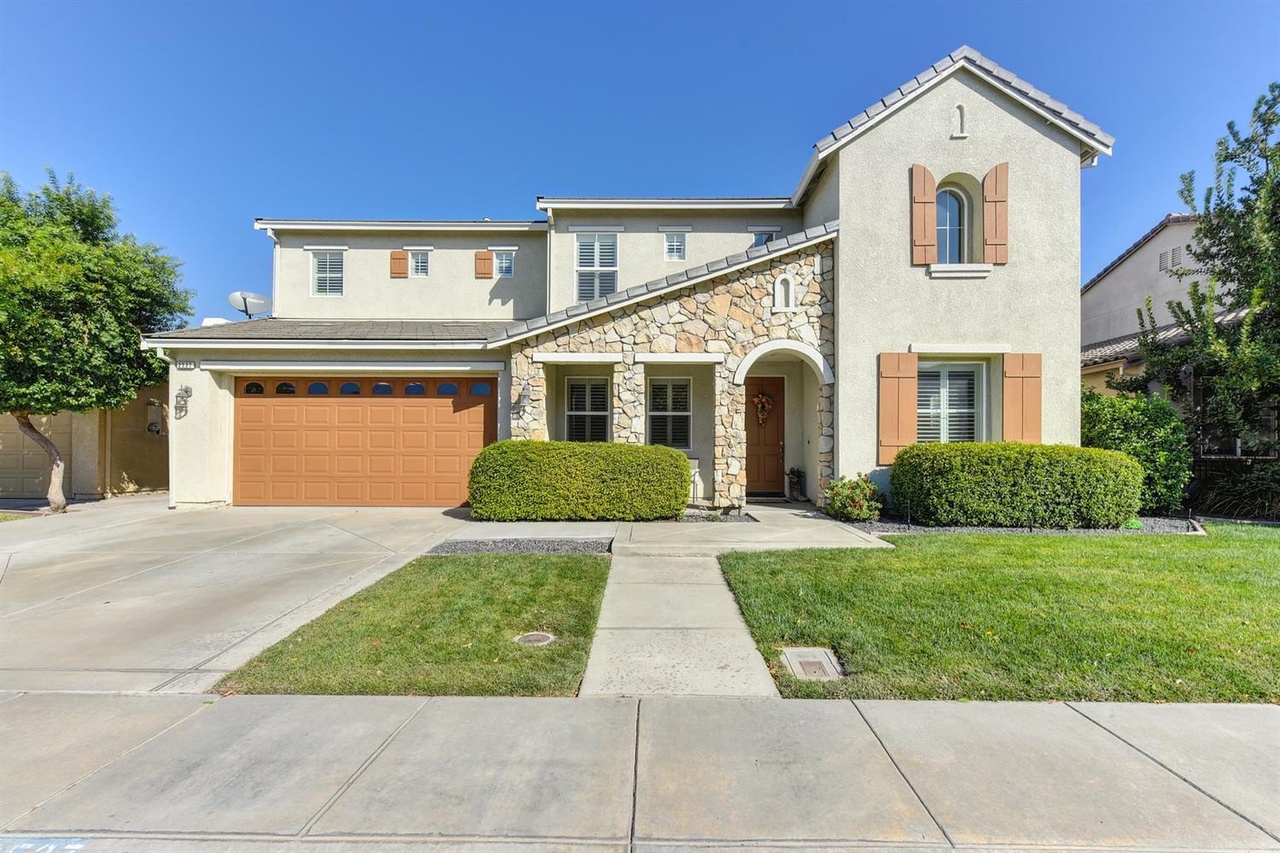 2537 Acapulco Way, Modesto, CA 95355 | MLS# 19071340 | Redfin