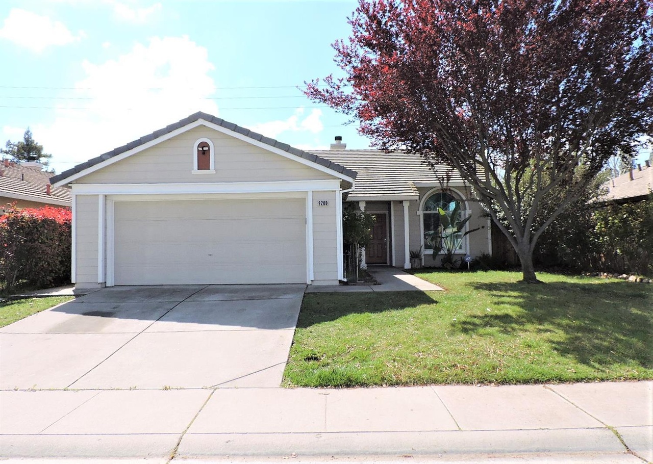 9200 Parducci Way, Sacramento, CA 95829 | MLS# 20017418 | Redfin