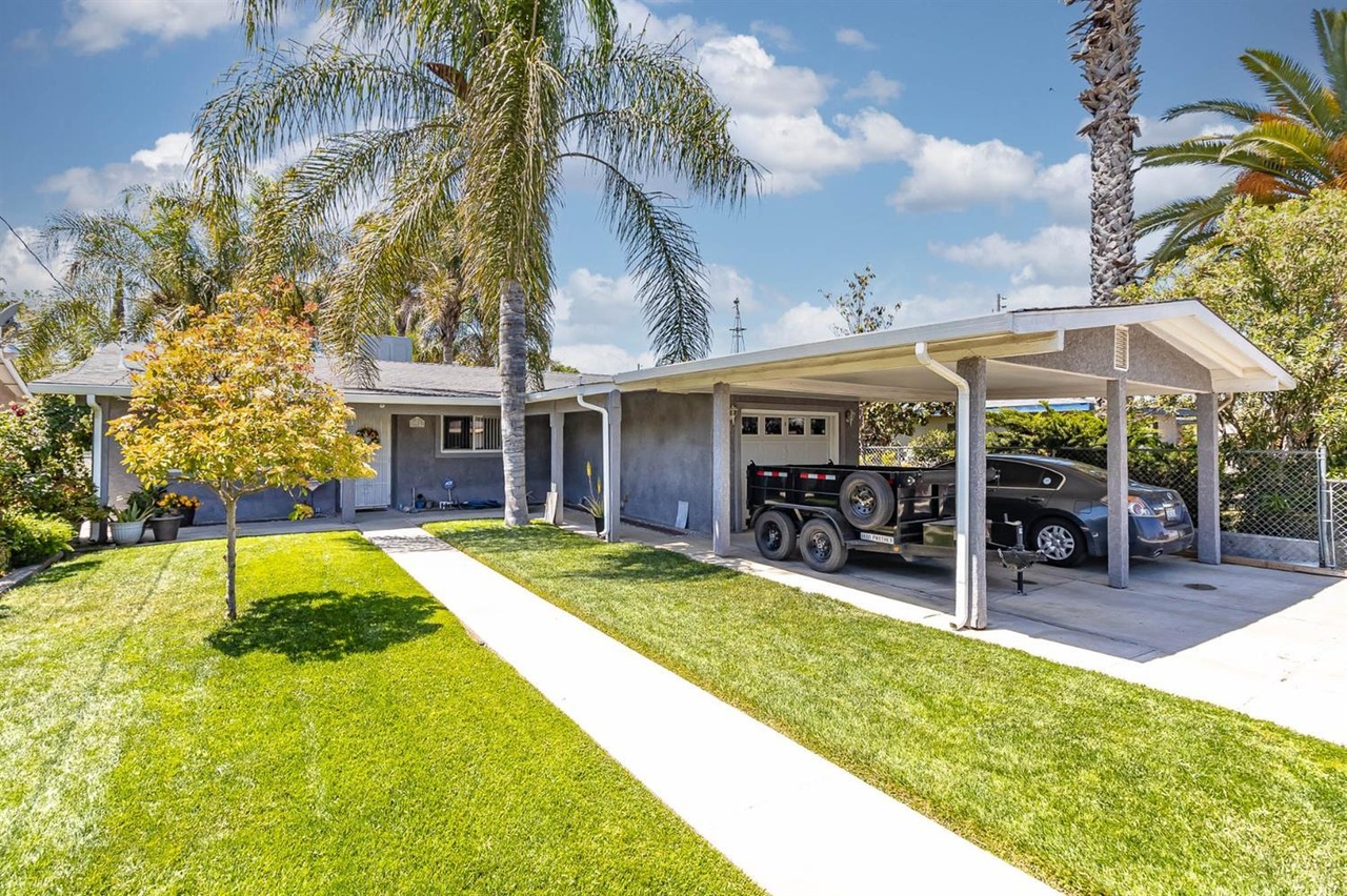 8609 Laird St Patterson Ca 95363 Mls 221043419 Redfin