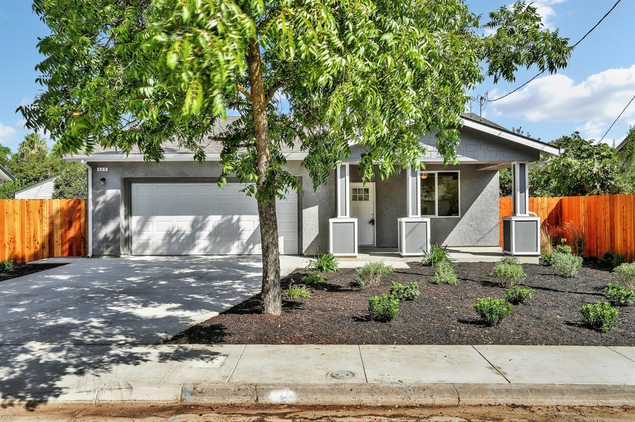 425 E Fairmont Ave, Modesto, CA 95354 | MLS# 19074448 | Redfin