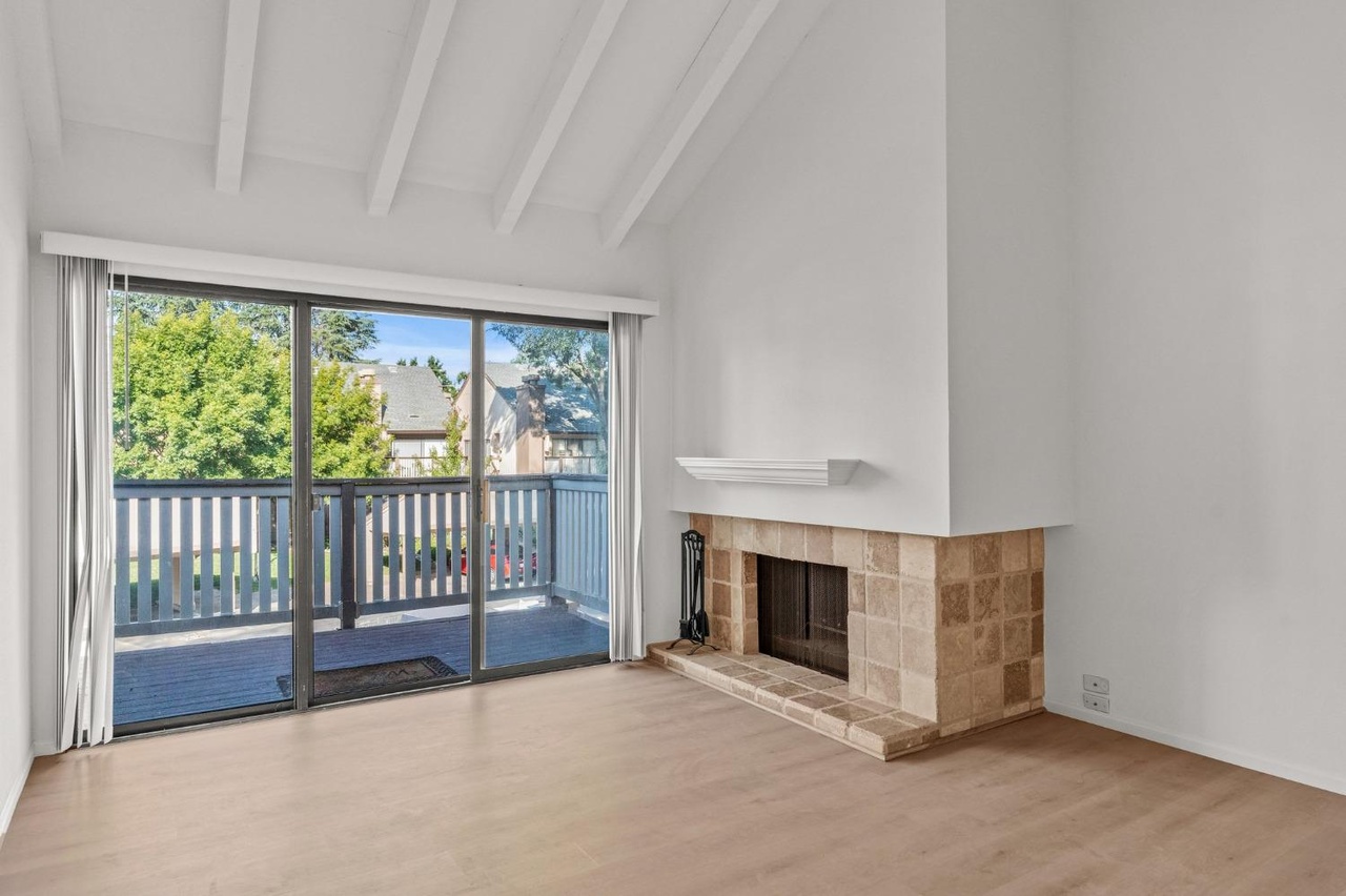 523 Woodside Oaks #2, Sacramento, CA 95825