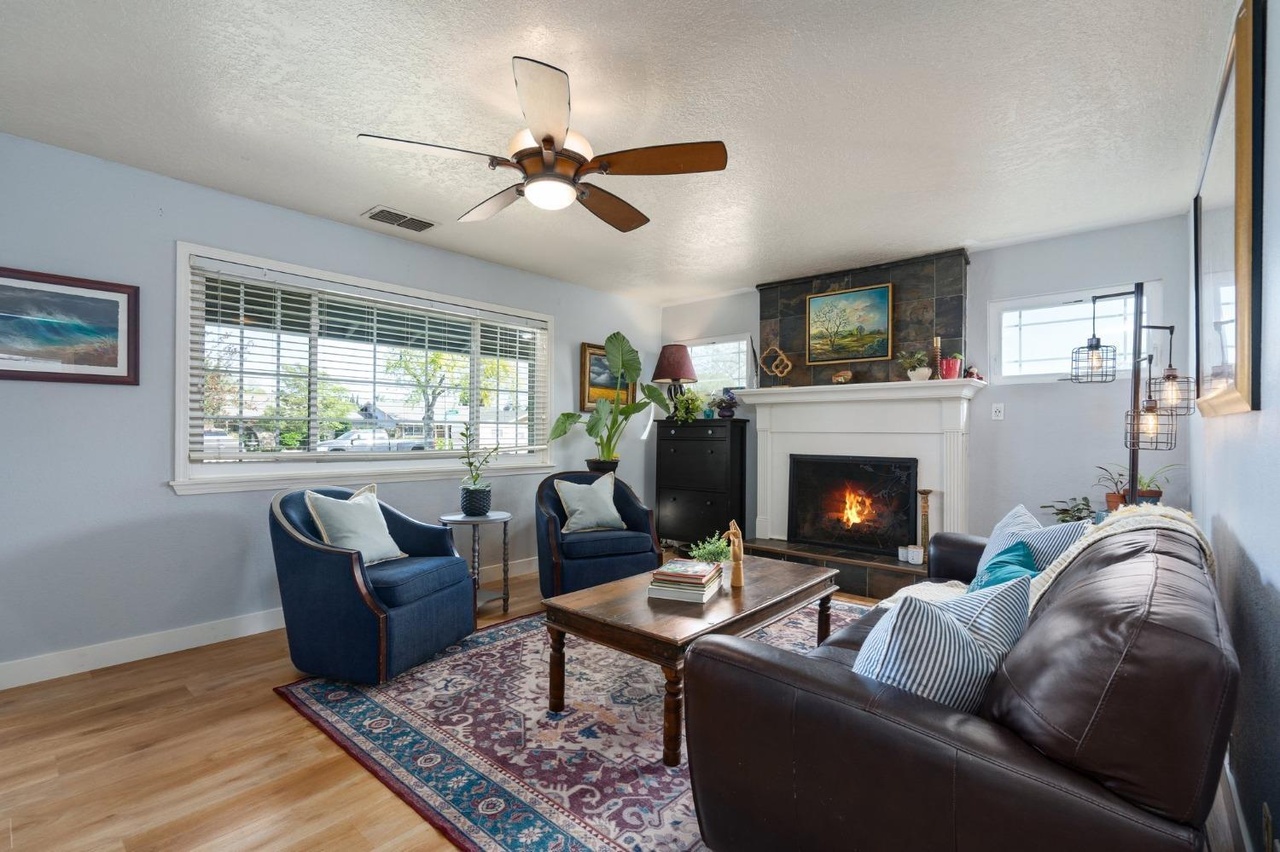 1732 Del Rey St, Woodland, CA 95695