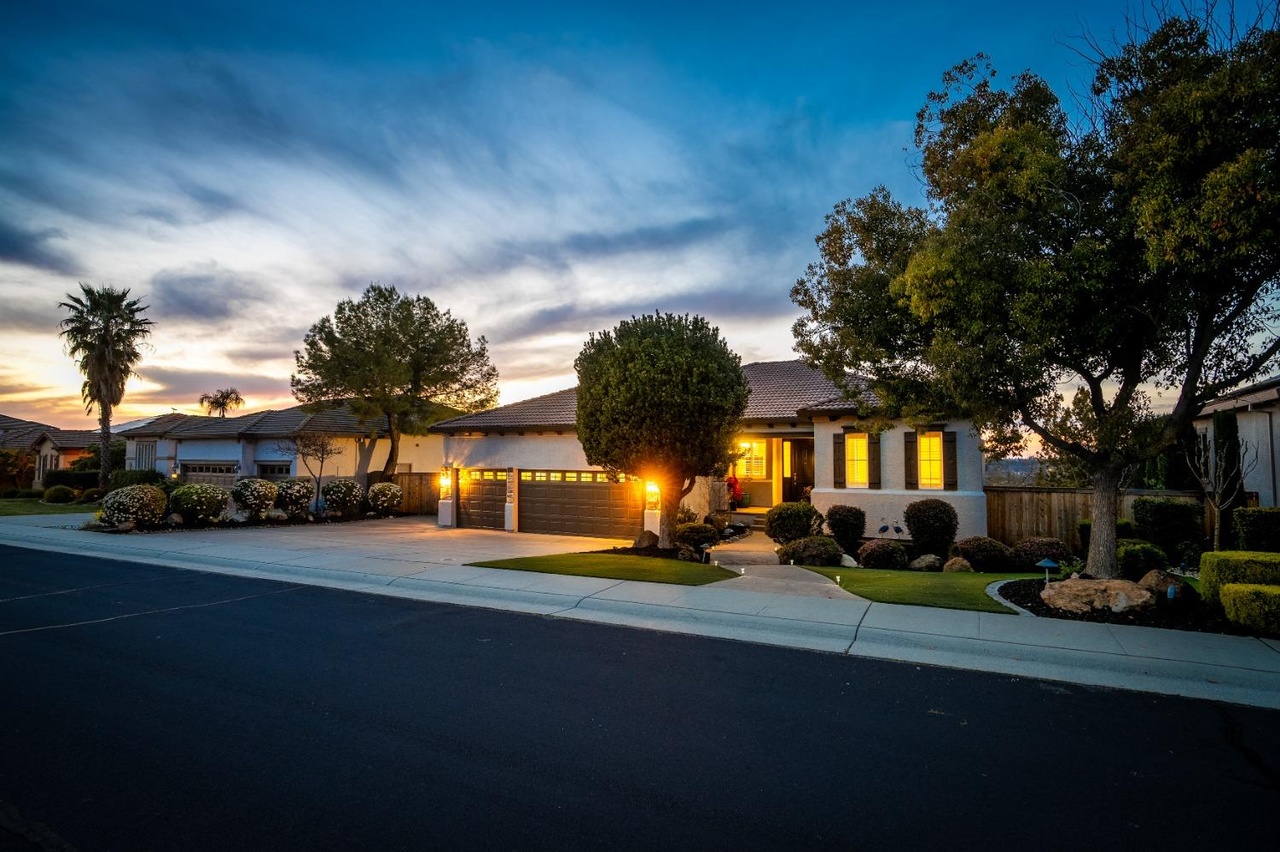7025 Pembroke Way, Rocklin, CA 95677 | Redfin