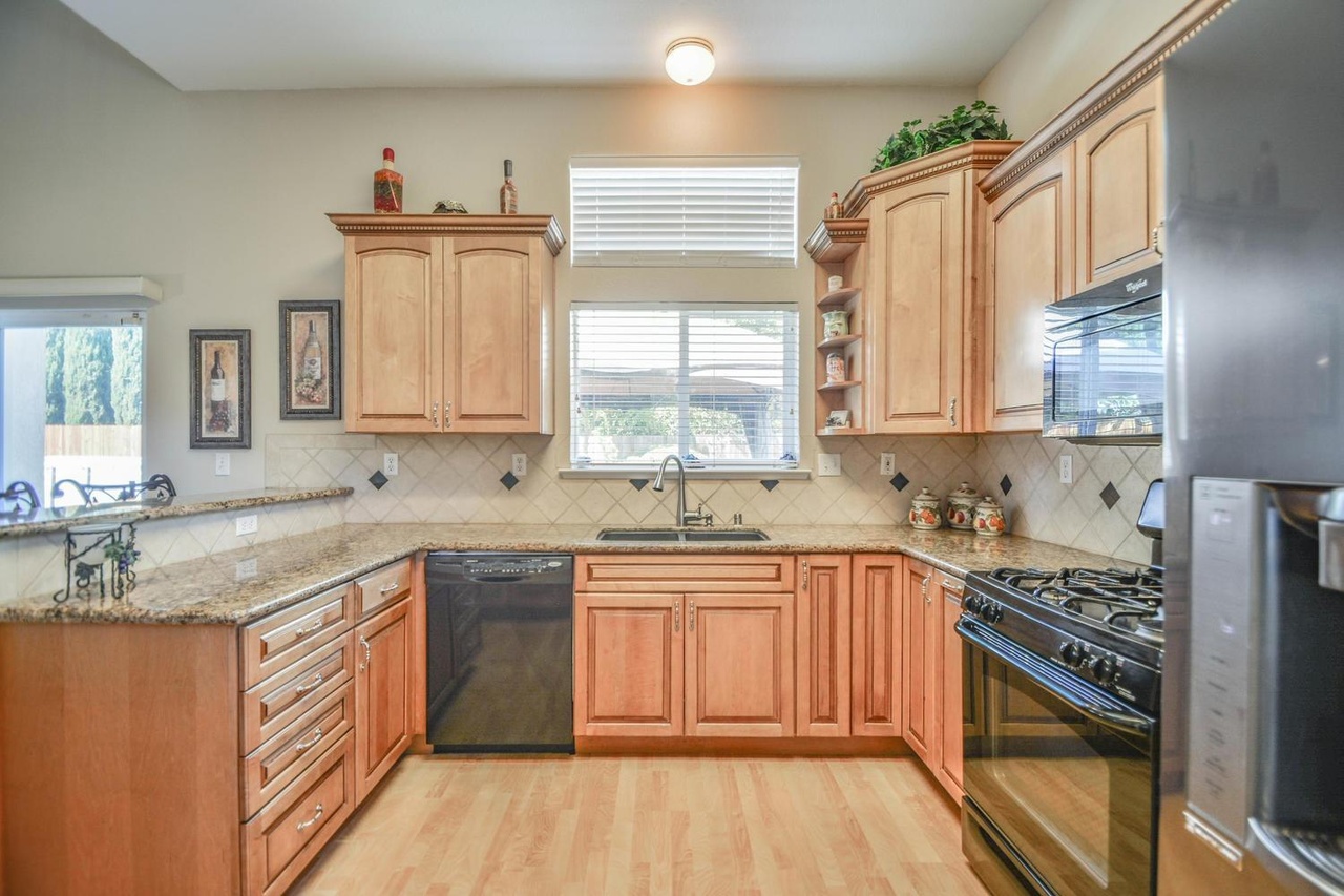 3915 Black Butte Cir Stockton Ca 95209 Mls 19065750 Redfin
