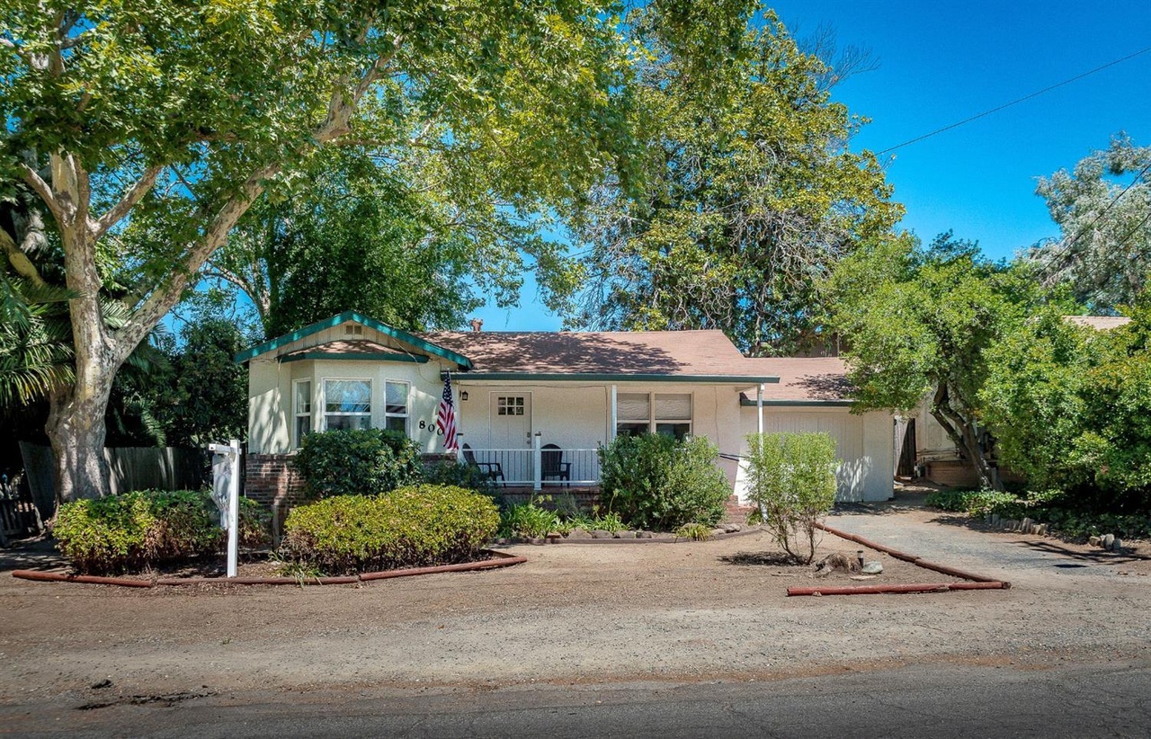 8003 Sacramento St, Fair Oaks, CA 95628 | MLS# 20041793 | Redfin