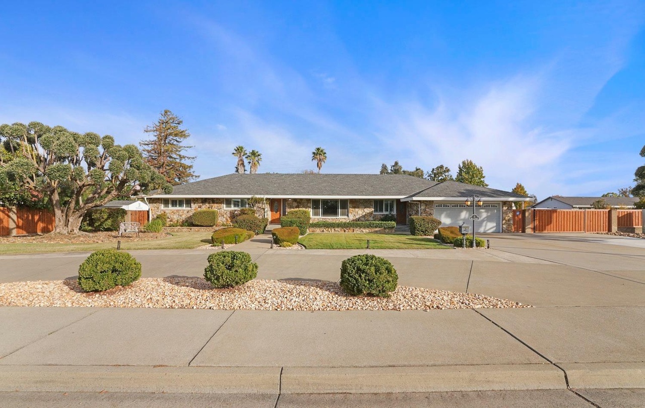 1 W A St, Galt, CA 95632 MLS 222137838 Redfin