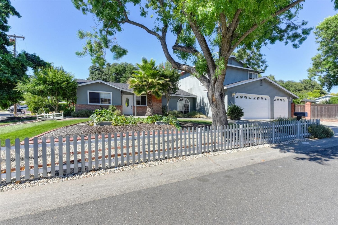 6815 Kermit Ln Fair Oaks Ca 95628 Mls 18043885 Redfin