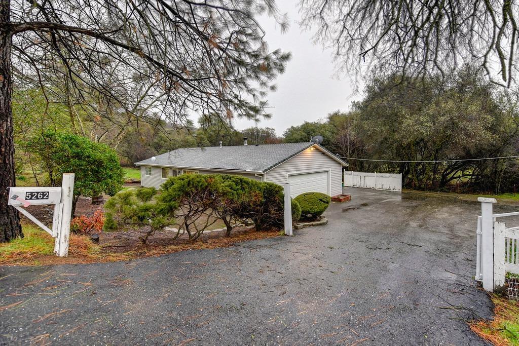 5262 Gold Hill Rd, Placerville, CA 95667 | MLS# 221000979 | Redfin