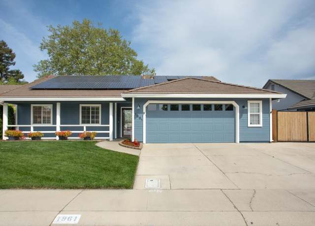 Property at 1961 Augusta Ln, Yuba City, CA 95993, 3 beds, 2 baths