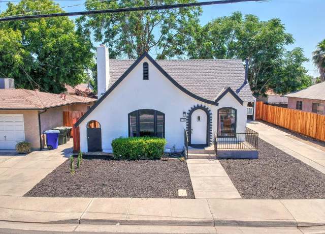 Property at 154 E Coolidge Ave, Modesto, CA 95350, 2 beds, 1.5 baths