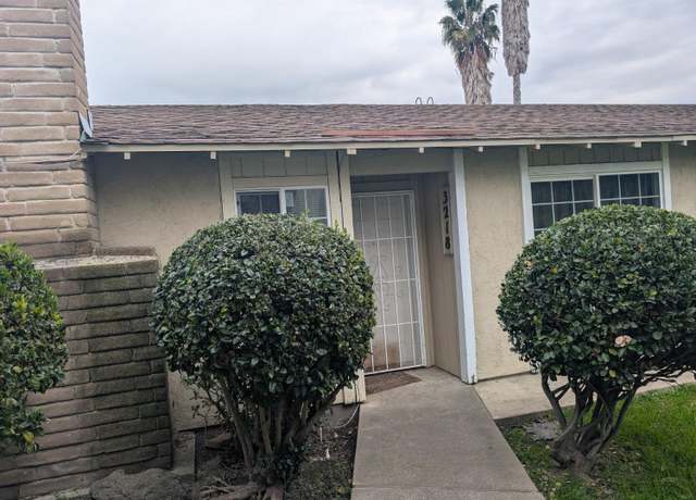 Property at 3218 Blue Ridge Cir, Stockton, CA 95219, 8 beds