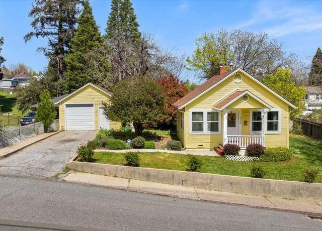 Property at 212 Chapel St, Grass Valley, CA 95945, 1 bed, 1 bath
