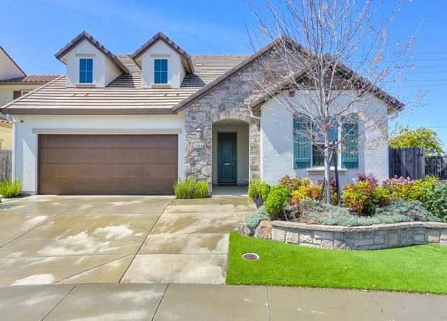 Property at 7080 Greenford Way, Roseville, CA 95747, 3 beds, 3 baths