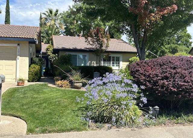 Property at 7070 Kingsmill, Citrus Heights, CA 95610, 4 beds, 2 baths