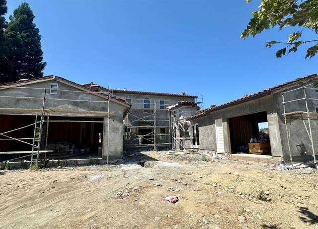 Property at 2241 Oak Creek Dr, Copperopolis, CA 95228, 5 beds, 4.5 baths