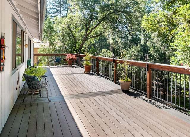Property at 12290 Francis Dr, Grass Valley, CA 95949, 3 beds, 3 baths