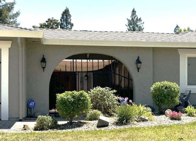 Property at 5029 Vista Del Oro Way, Fair Oaks, CA 95628, 3 beds, 2 baths