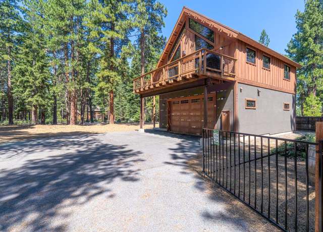 Property at 10854 Royal Crest Dr, Truckee, CA 96161, 2 beds, 1.5 baths