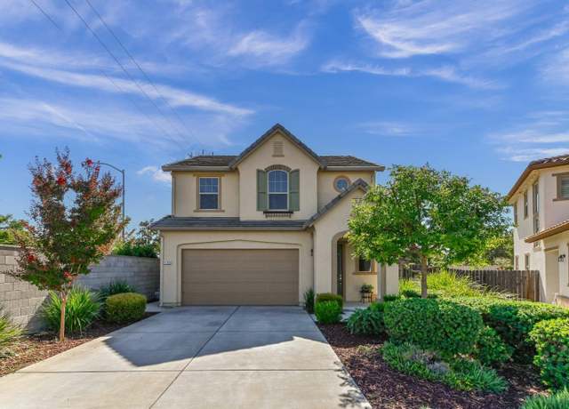 Property at 4700 Lue Ln, Carmichael, CA 95608, 3 beds, 2.5 baths