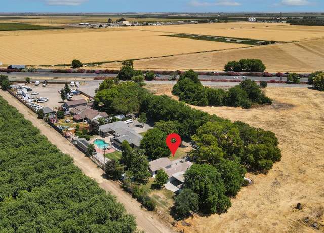 Property at 6699 Hess Ln, Dixon, CA 95620, 3 beds, 2 baths