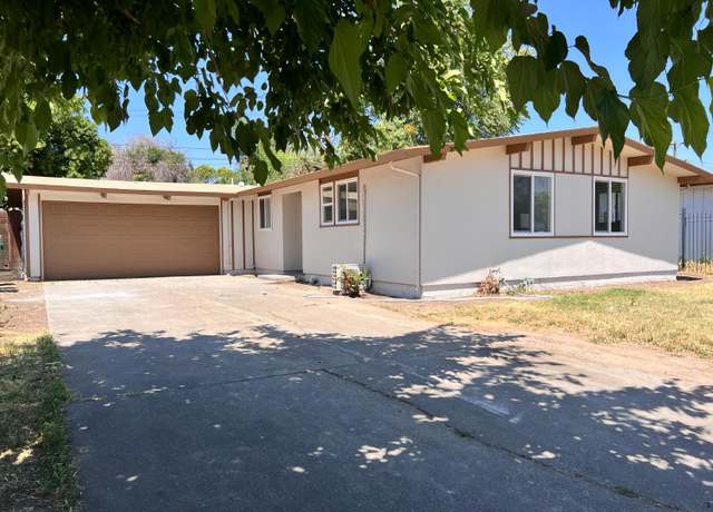 Property at 717 E Barrymore St, Stockton, CA 95204, 3 beds, 1 bath