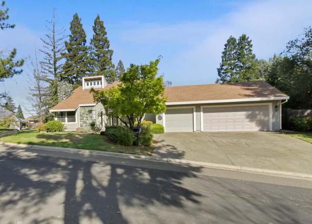 Property at 109 Laurelwood Dr, Folsom, CA 95630, 4 beds, 2.5 baths