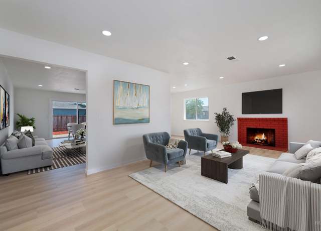 Property at 1109 Sanderling Dr, Fairfield, CA 94533, 4 beds, 2 baths