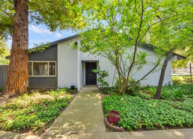 Property at 5010 Greenberry Dr, Sacramento, CA 95841, 2 beds, 1.5 baths