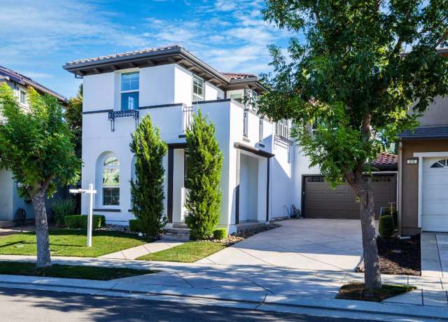 Property at 306 W Alameda Dr, Mountain House, CA 95391, 3 beds, 2.5 baths