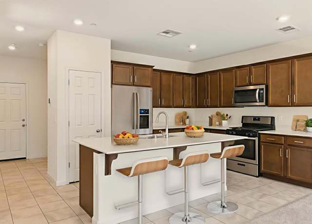 Property at 8158 Kramer Ranch Ln, Elk Grove, CA 95758, 4 beds, 2.5 baths