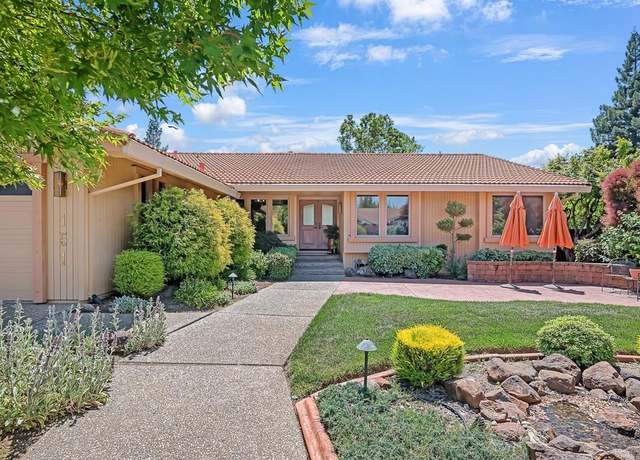 Property at 151 Canyon Rim Dr, Folsom, CA 95630, 4 beds, 2.5 baths