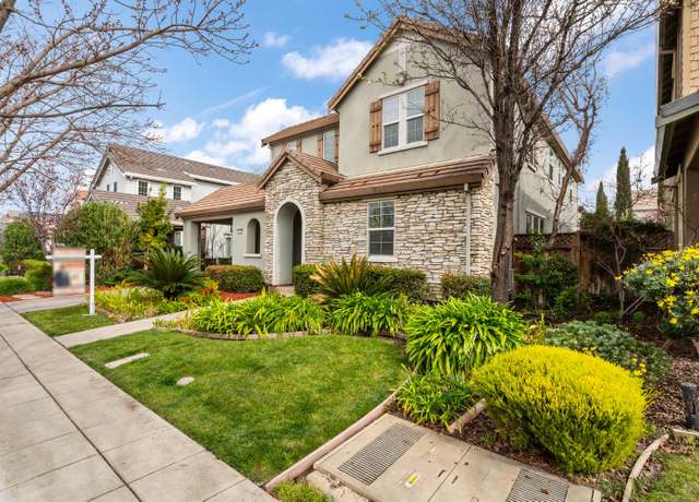 Property at 122 N Sierra Madre St, Tracy, CA 95391, 4 beds, 3 baths