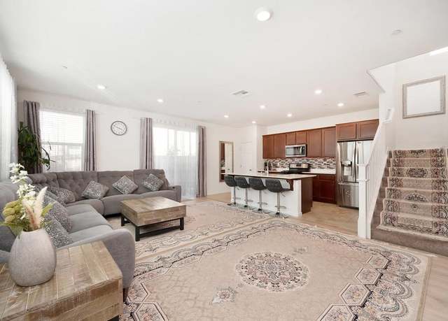 Property at 8837 Ariston Ln, Elk Grove, CA 95758, 3 beds, 2.5 baths