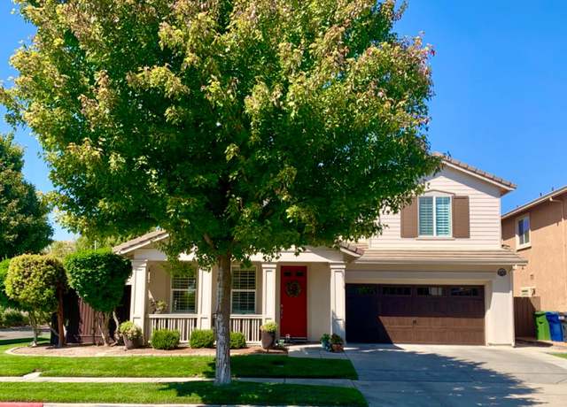 Property at 4305 Pastoral Ave, Turlock, CA 95382, 4 beds, 3.5 baths