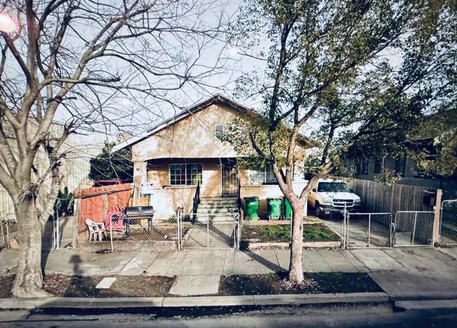 Property at 832 S Pilgrim St, Stockton, CA 95205, 2 beds, 1 bath