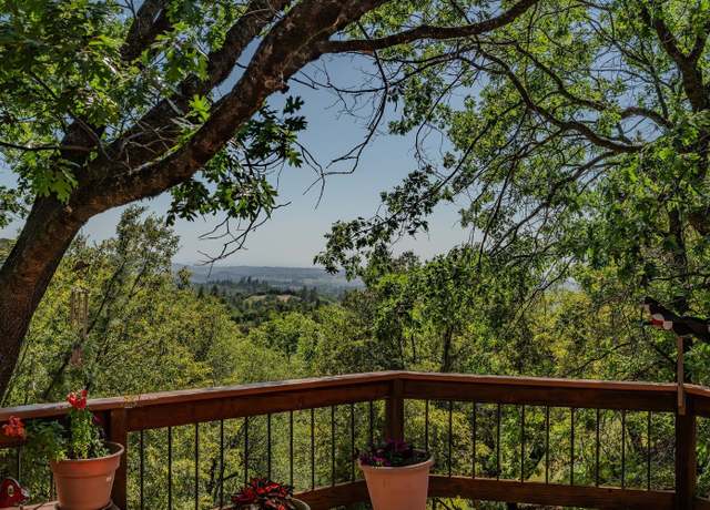 Property at 13771 West Ct, Pine Grove, CA 95665, 3 beds, 2 baths