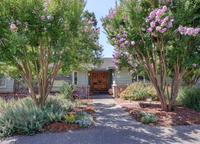 Property at 6320 Eastmont Ct, Carmichael, CA 95608, 3 beds, 2.5 baths