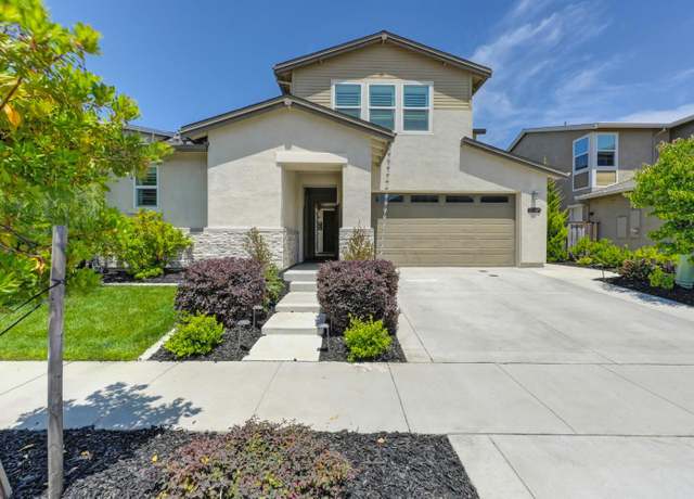Property at 1064 Fence Post Way, Roseville, CA 95747, 4 beds, 4.5 baths