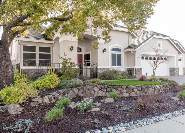 Property at 5620 Lantern Grove Ln, Roseville, CA 95747, 2 beds, 2 baths