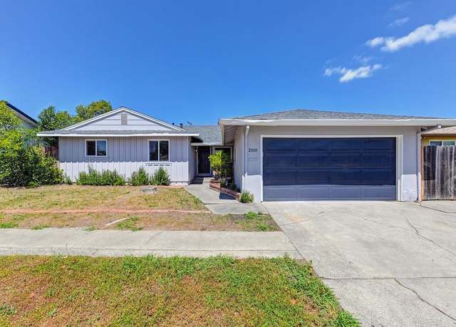 Property at 2001 Newport Ave, Sacramento, CA 95822, 3 beds, 2 baths