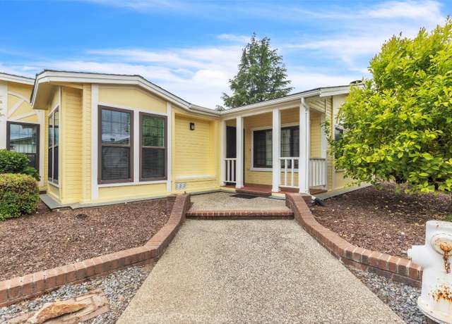 Property at 6835 Hidden Brook Ln, Citrus Heights, CA 95621, 2 beds, 2 baths