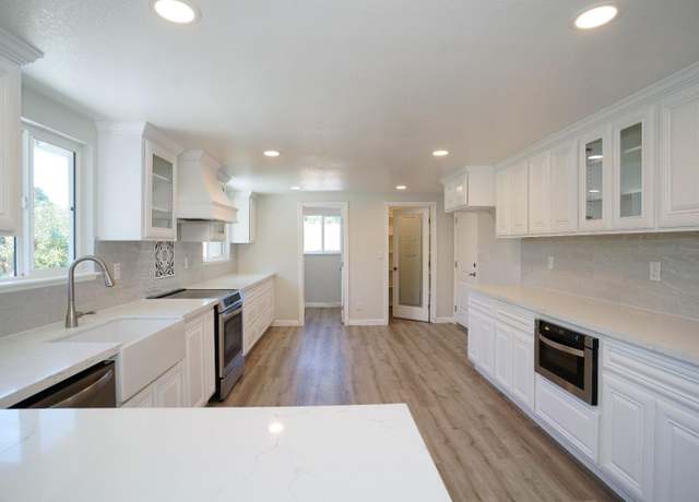 Property at 6033 Dahboy Way, Orangevale, CA 95662, 3 beds, 2 baths