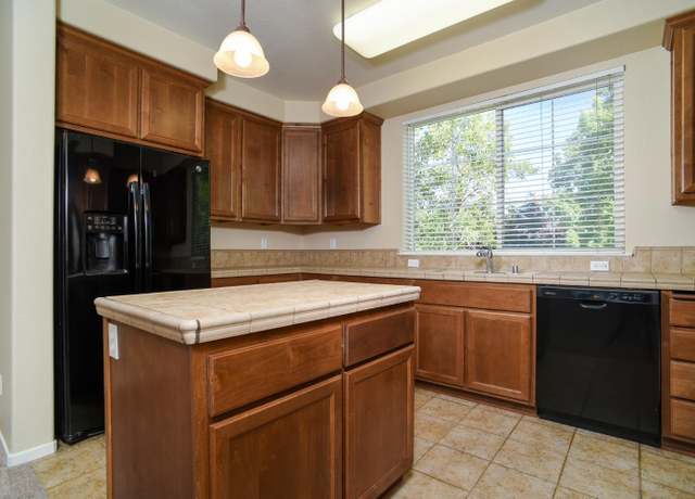 Property at 2001 Club Center Dr #1138, Sacramento, CA 95835, 3 beds, 3 baths