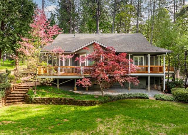 Property at 12609 Oak Cir, Grass Valley, CA 95945, 3 beds, 2 baths