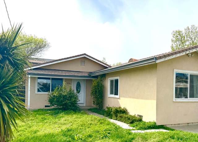 Property at 320 B St, Isleton, CA 95641, 3 beds, 1 bath