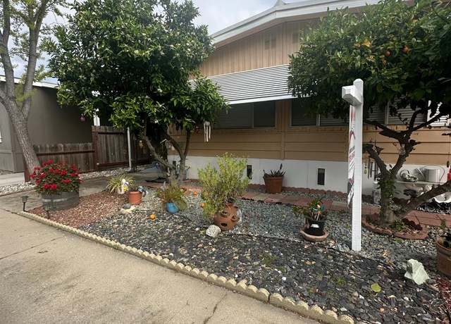 Property at 2113 Viking Ln, Modesto, CA 95350, 2 beds, 2 baths