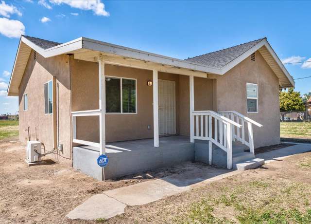Property at 430 S Thorne Ave, Fresno, CA 93706, 3 beds, 1 bath