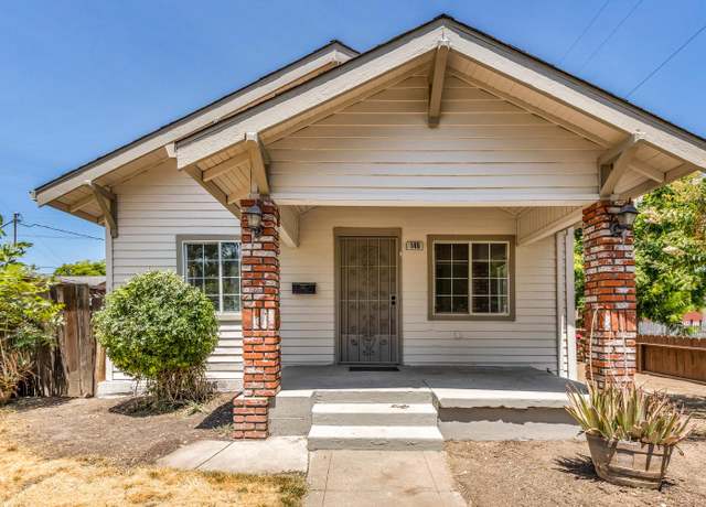 Property at 149 E Arcade St, Stockton, CA 95204, 3 beds, 2 baths
